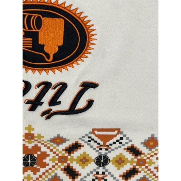 Tito’s Handmade Vodka Austin Texas Christmas Sweatshirt Size Adult Medium - Picture 12 of 16